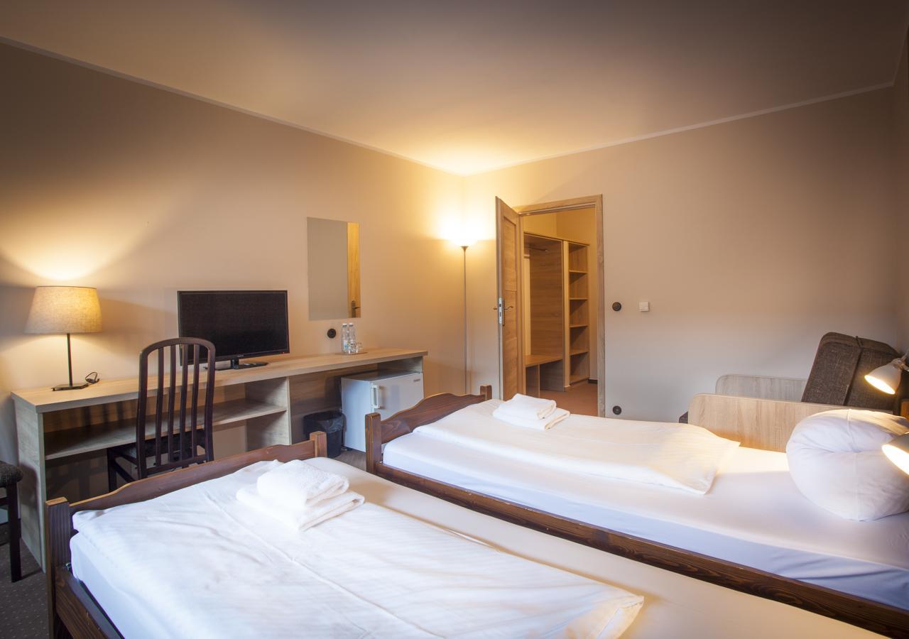 Hotel Las Piechowice Bagian luar foto