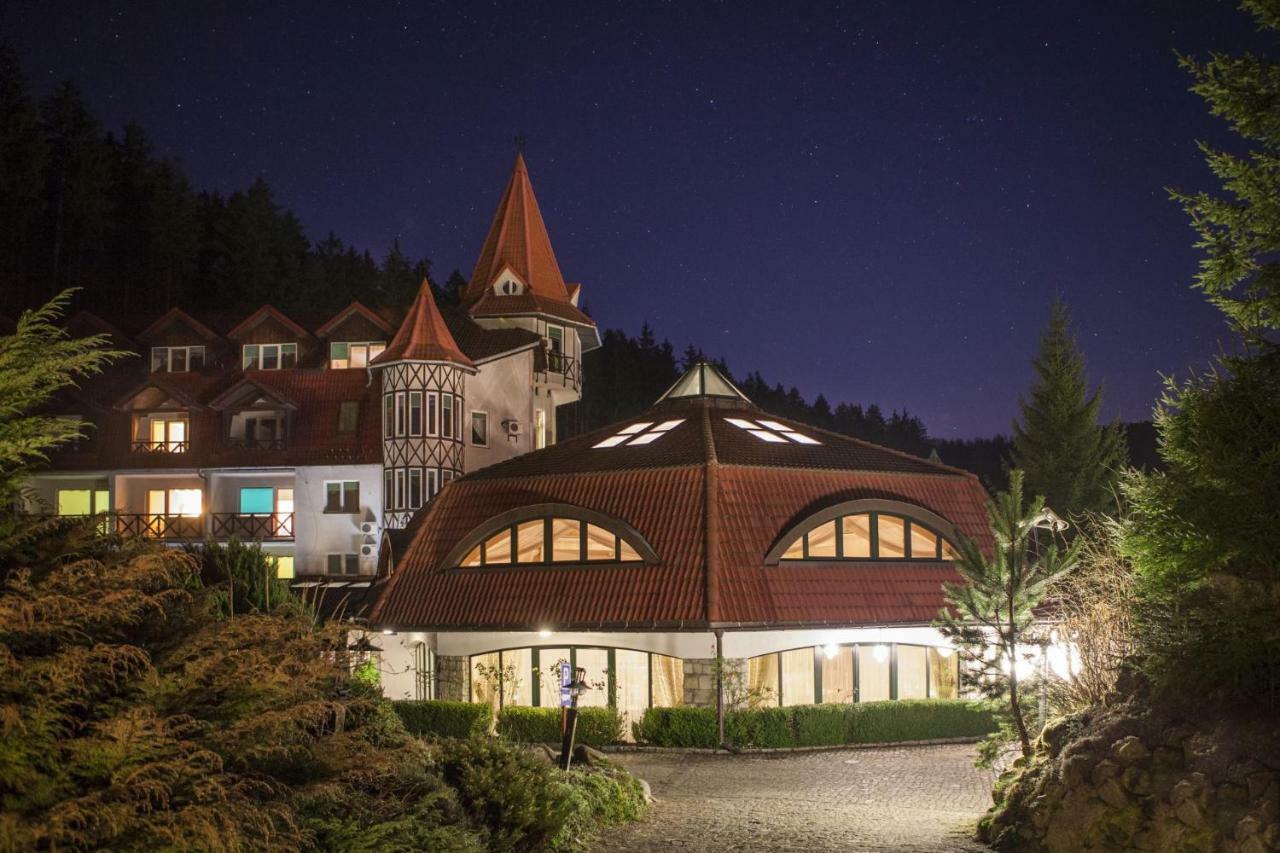 Hotel Las Piechowice Bagian luar foto